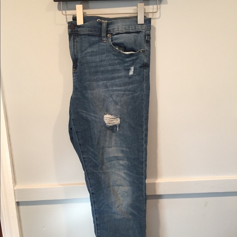 Gap girlfriend jean